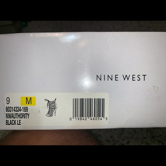 Nine West heels - Picture 2 of 4